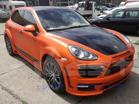 Autófóliázás Porsche Cayenne: Teckwrap platinum orange sch06 autó fóliával 1