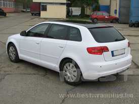Audi A3 fóliázás: fényes fehér autó fóliázás, üveghatású tető autó fóliázás 8