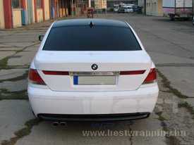BMW 730D autófóliázás: KPMF fémyes fehér autó fóliával, üveghatás tetőfóliával 8