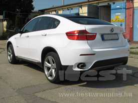 BMW X6 autófóliázás: fényes fehér autó fóliázás, üveghatású tető autó fóliázás 9