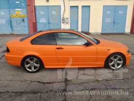 BMW e46 autófóliázás: KPMF matt narancssárga autó fóliával, üveghatású tetőfóliával 4