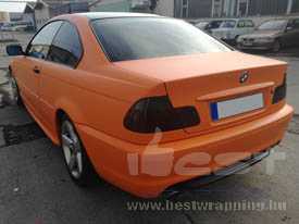 BMW e46 autófóliázás: KPMF matt narancssárga autó fóliával, üveghatású tetőfóliával 9