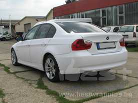 BMW E93 autófóliázás: KPMF fémyes fehér autó fóliával, üveghatás tetőfóliával 9