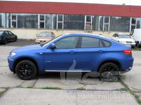BMW X6 autófóliázás: Avery Supreme matt metál kék autó fóliával 6