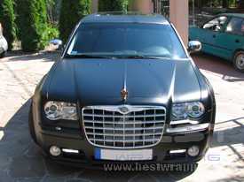Chrysler 300C fóliázás:matt fekete autó fóliázás 2
