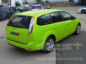 Ford Focus fóliázás: fényes világos zöld autó fóliázás 7