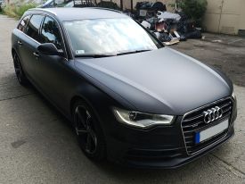 Audi A6 autófóliázás: Avery matte black as1430001 autó fóliával 1