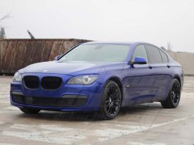 BMW 7 autófóliázás: Teckwrap Blue Gem Gal02 autó fóliával  3