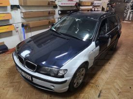 BMW e46 autófóliázás: Teckwrap Pearl Blue vch302 autó fóliával 5