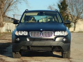 BMW X3 autófóliázás: Teckwrap cm01m satin black autó fóliával 2