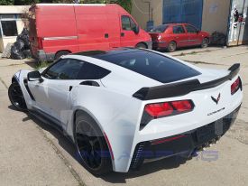 Corvette Z06 carbon 65 edition autófóliázás: 3M Ventureshield kővédő, kavicsfelverődés elleni autó fóliával 09