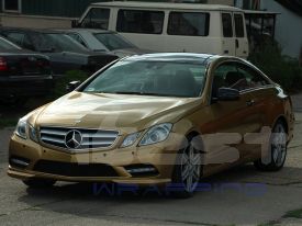 Mercedes E220 autófóliázás: Avery gloss metallic gold cb1580001 autó fóliával 3