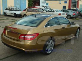 Mercedes E220 autófóliázás: Avery gloss metallic gold cb1580001 autó fóliával 7