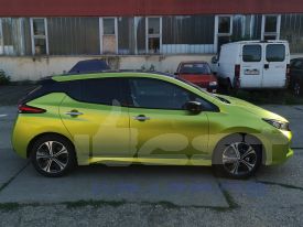 Nissan Leaf autófóliázás: TeckWrap Yellow Green GAL12 autó fóliával 4