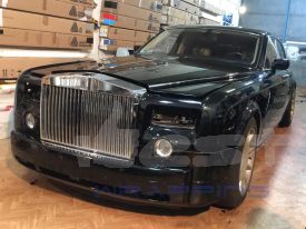 Royce-Rolls Phantom autófóliázás: Oracal 970 070 black matt autó fóliával 5