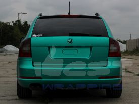 Skoda Octavia MK II Kombi autófóliázás: Teckwrap Emerald Green VCH305 autó fóliával 8