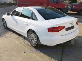 Audi A4 autófóliázás: Avery gloss white av2100001 autó fóliával 9