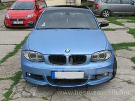 BMW M1 autófóliázás: Avery Supreme Frosty Blue autó fóliával 02