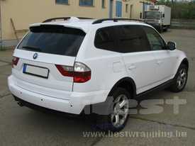 BMW X3 fóliázás: fényes fehér autó fóliázás 7
