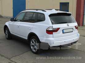 BMW X3 fóliázás: fényes fehér autó fóliázás 9